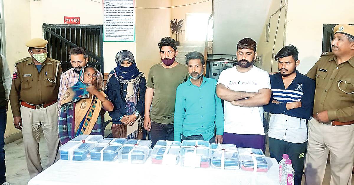 JAIPUR: 90 MOBILES OPERATED ON SAME IMEI NUMBER, 8 HELD
